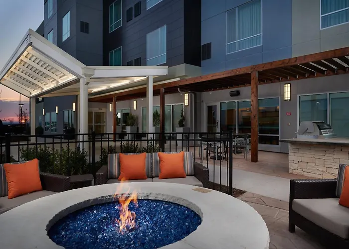 Towneplace Worth Northwest Worth Hotel